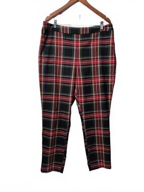 Chaps Ladies Red Black Steward Tartan Plaid Pull On Straight Leg Pant Rear Elast